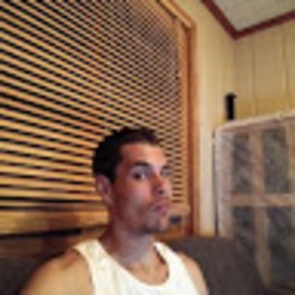 Meet your Posher, Kenneth - Picture 1 of 1